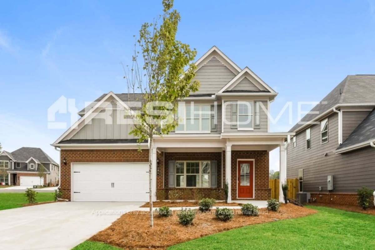 House for rent at 138 Brougham Dr N, Dawsonville, GA 30534