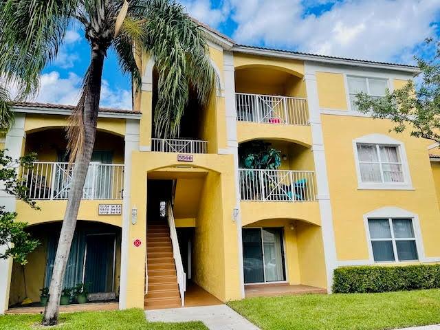 Apartment for rent at 5560 NW 61st St #711, Pompano Beach, FL 33073