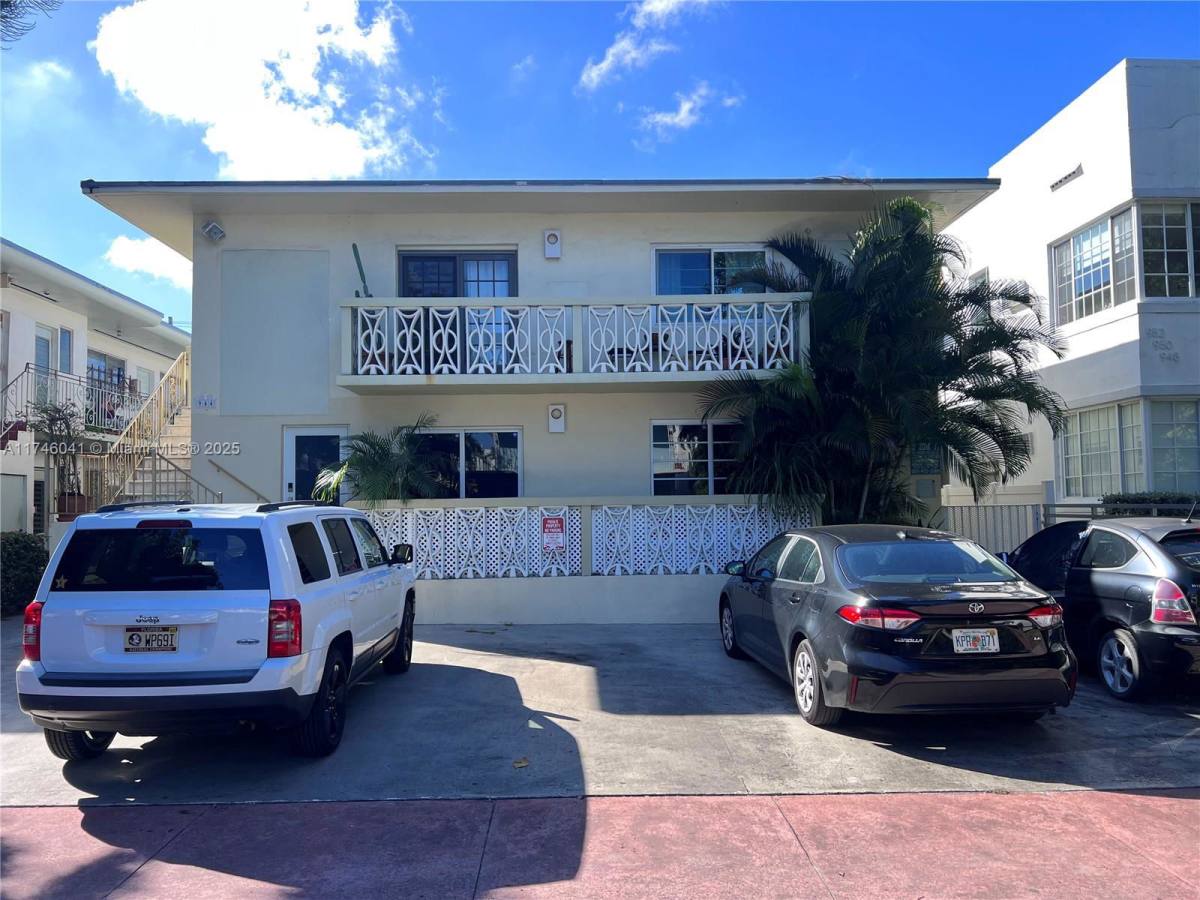 Apartment for rent at 944 Meridian Ave #5, Miami Beach, FL 33139