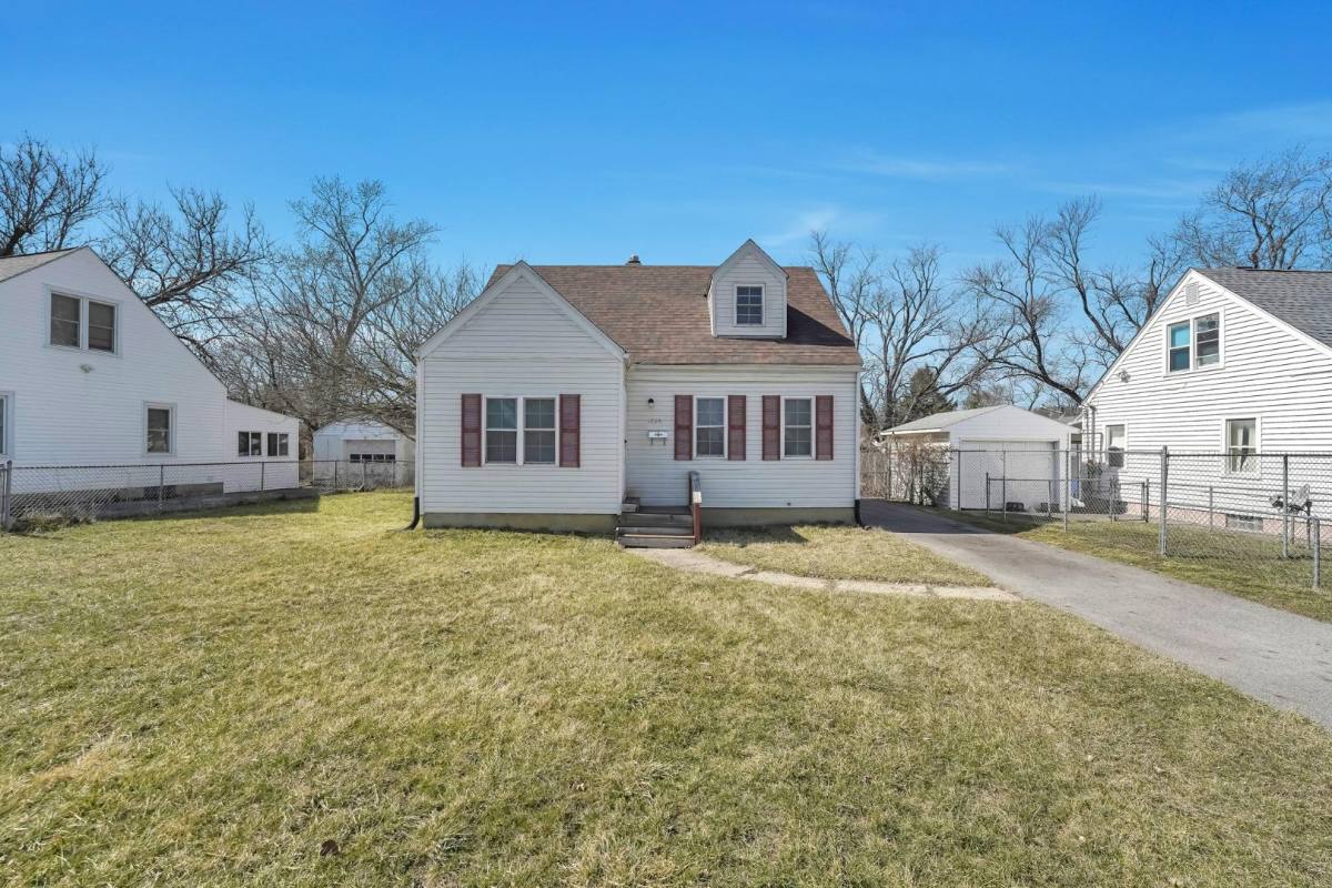 House for rent at 1725 Lancashire Rd, Columbus, OH 43219