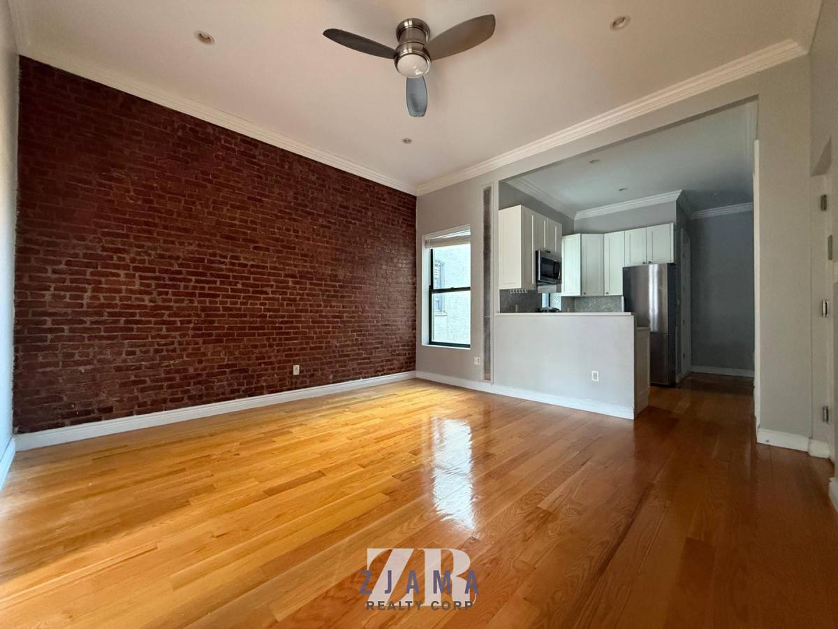 Apartment for rent at 319 Lincoln Place #4L, Brooklyn, NY 11238