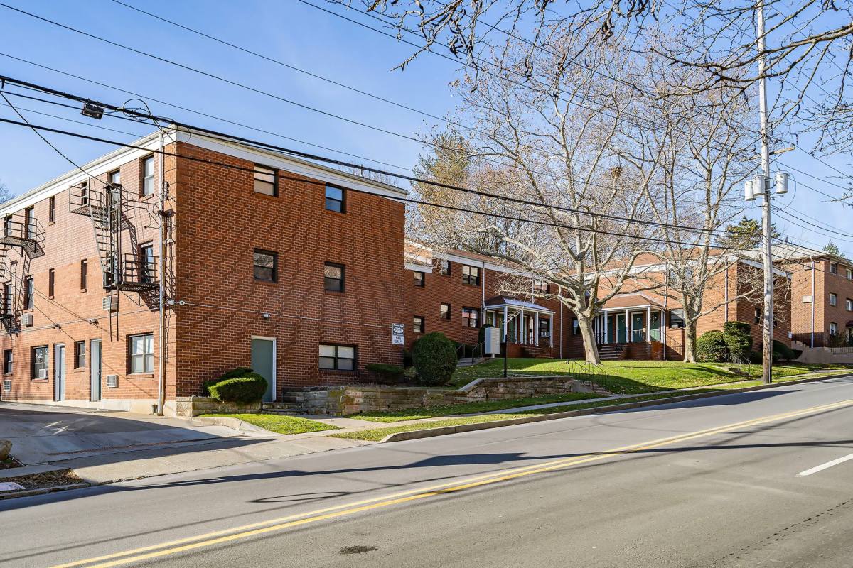 Apartment for rent at 289-295 Essex St, Hackensack, NJ 07601