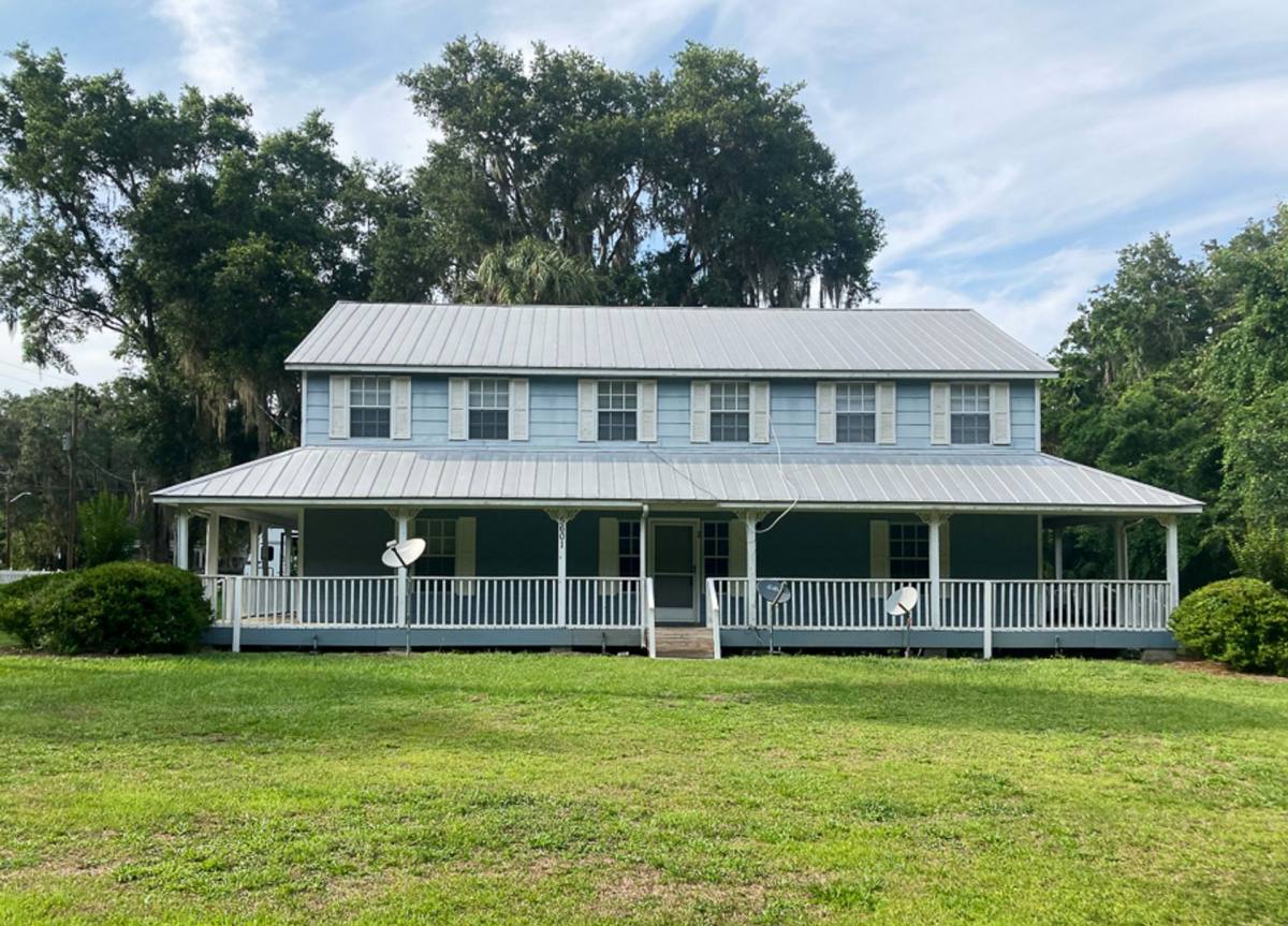 Apartment for rent at 5601 Ave H, McIntosh, FL 32664