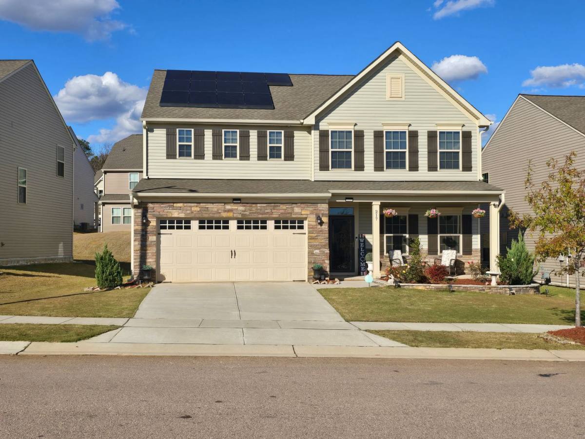 House for rent at 217 Mason Oaks Dr, Youngsville, NC 27596