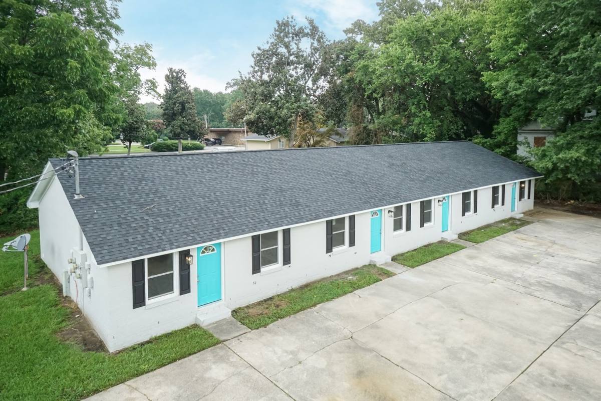 Apartment for rent at 106 Warren St W, Wilson, NC 27893