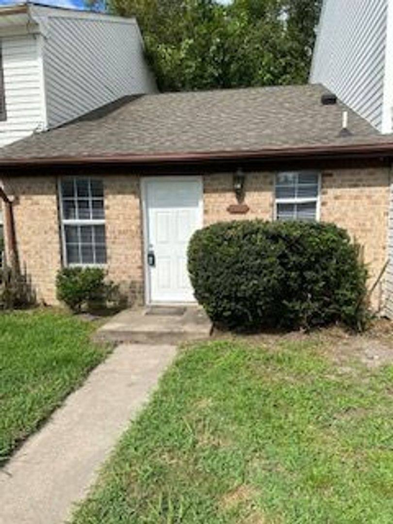 House for rent at 609 Fox Creek Court, Virginia Beach, VA 23462