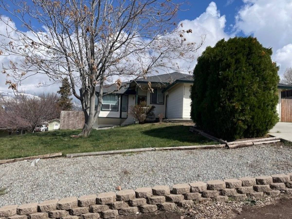 House for rent at 22350 Briarwood St, Tehachapi, CA 93561