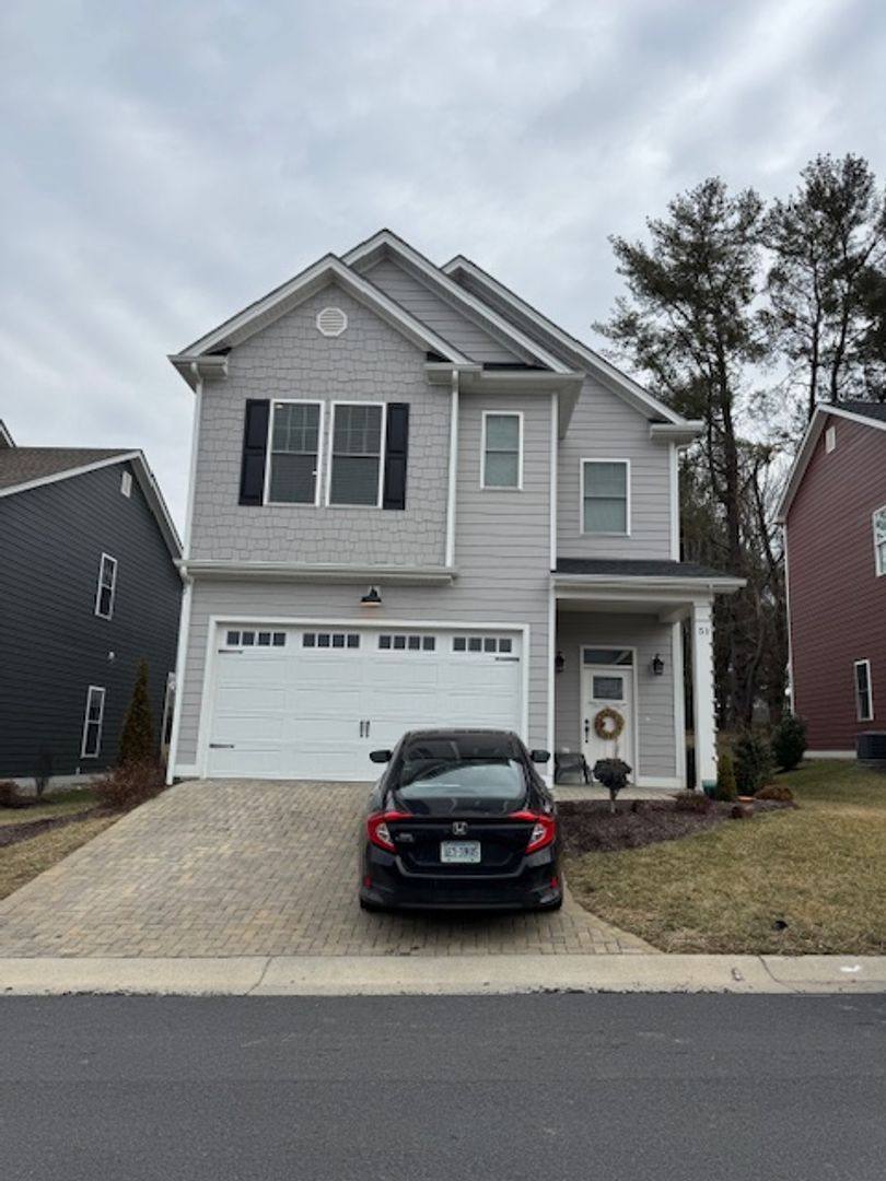 House for rent at 51 Chamberlain Loop, Lexington, VA 24450