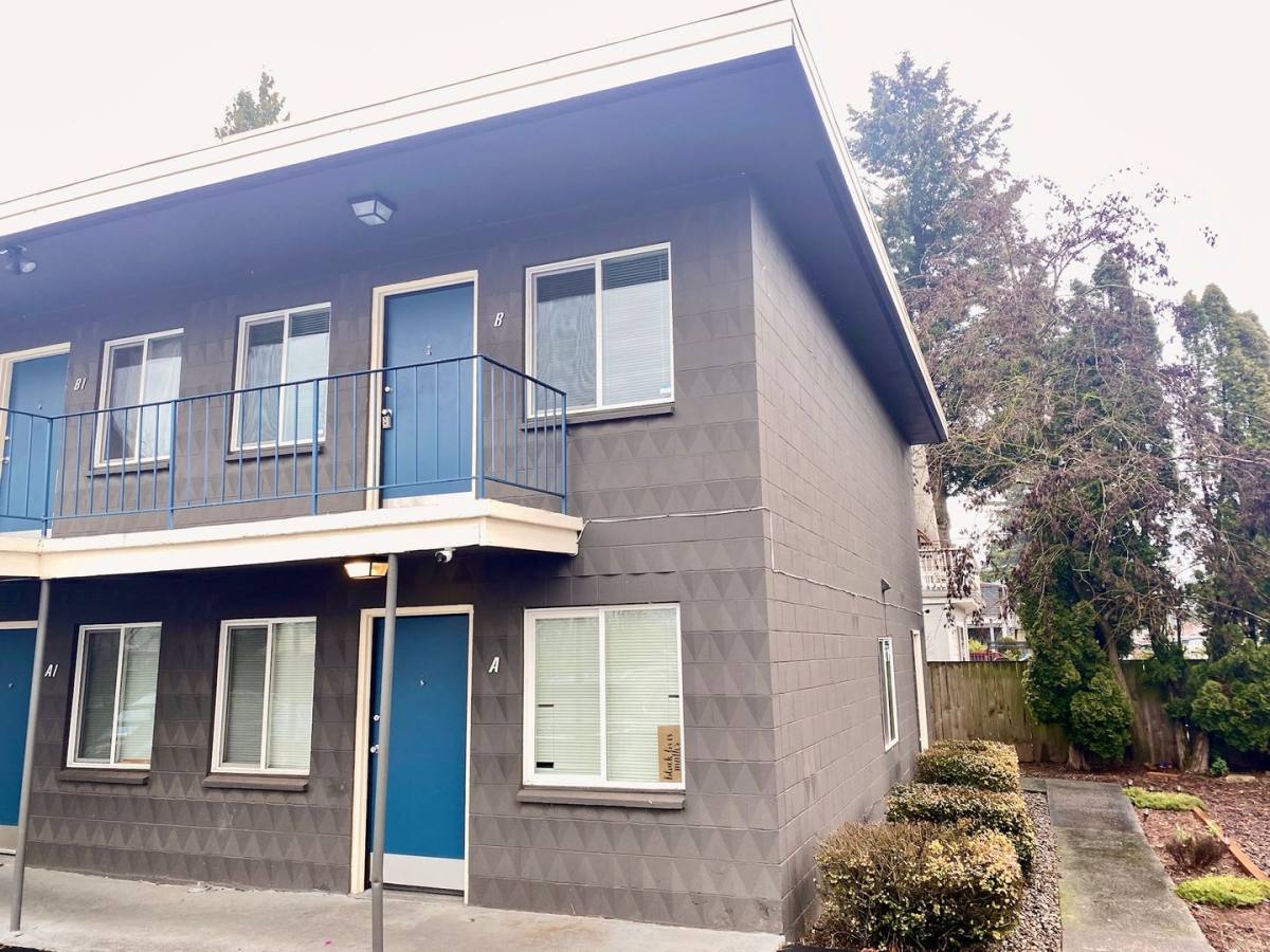 Apartment for rent at 5235 SE Lambert St, Portland, OR 97206
