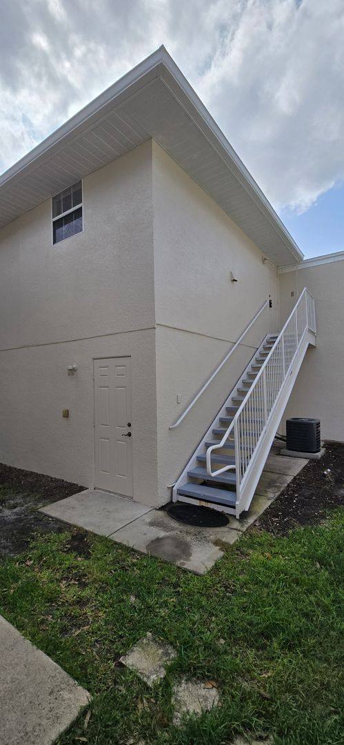 Apartment for rent at 14226 1 2 Sonco Ave, Windermere, FL 34786