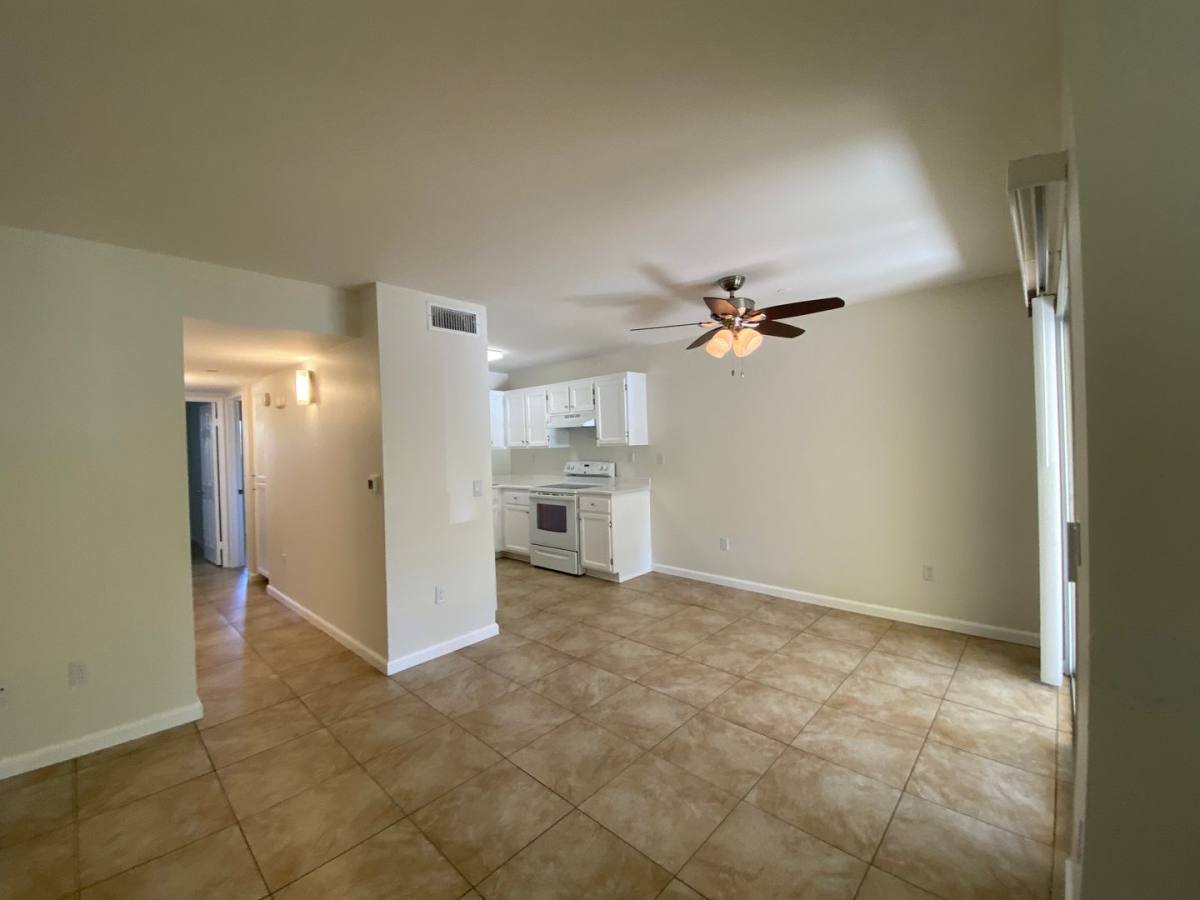 Apartment for rent at 5410 - 5430 Sunny Creek Rd, Carlsbad, CA 92010