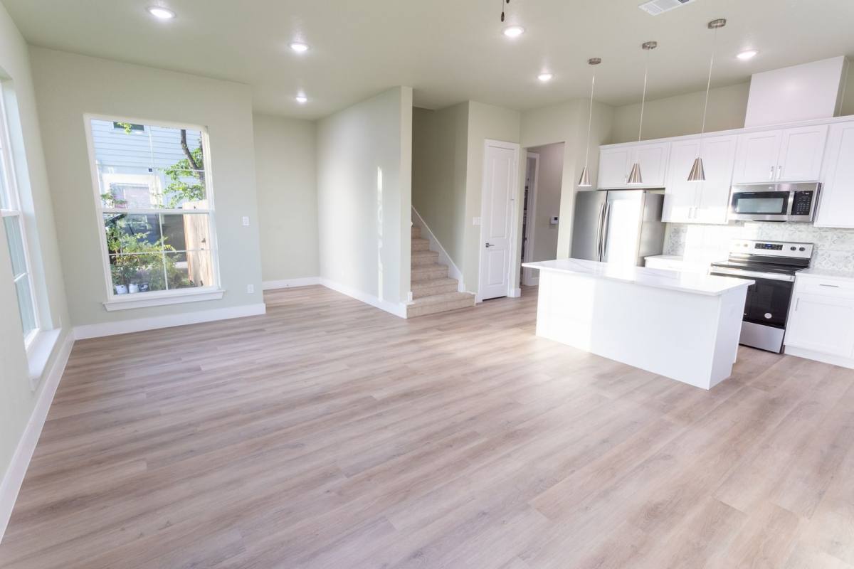 Apartment for rent at 2900 Livingston Ave, Fort Worth, TX 76110