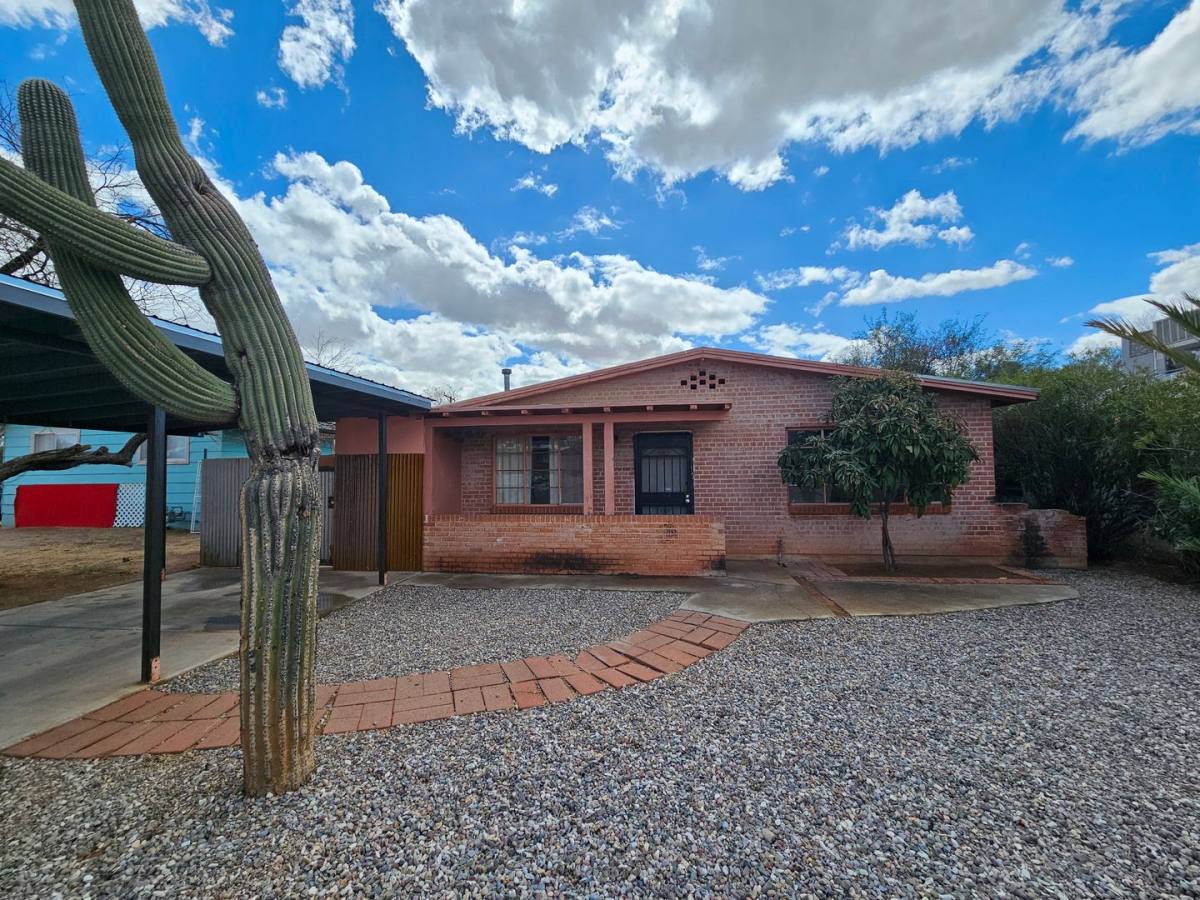 House for rent at 1540 E Silver, Tucson, AZ 85719