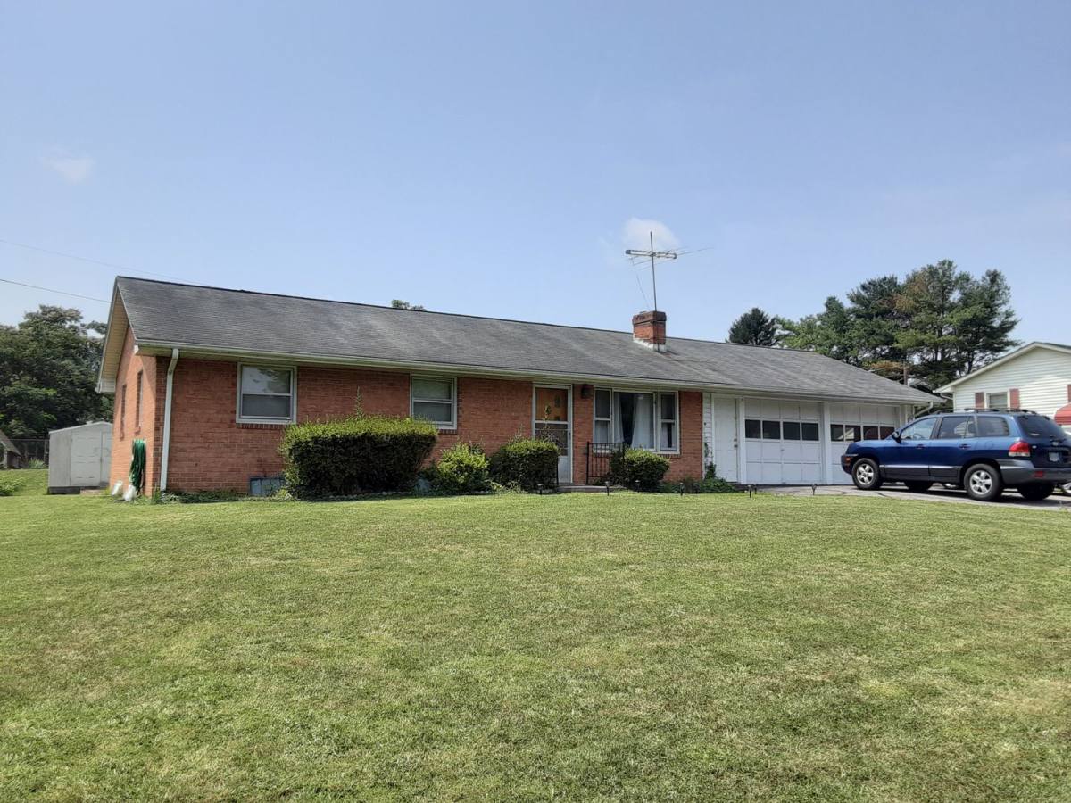 House for rent at 6889 River Front Dr, Radford, VA 24141