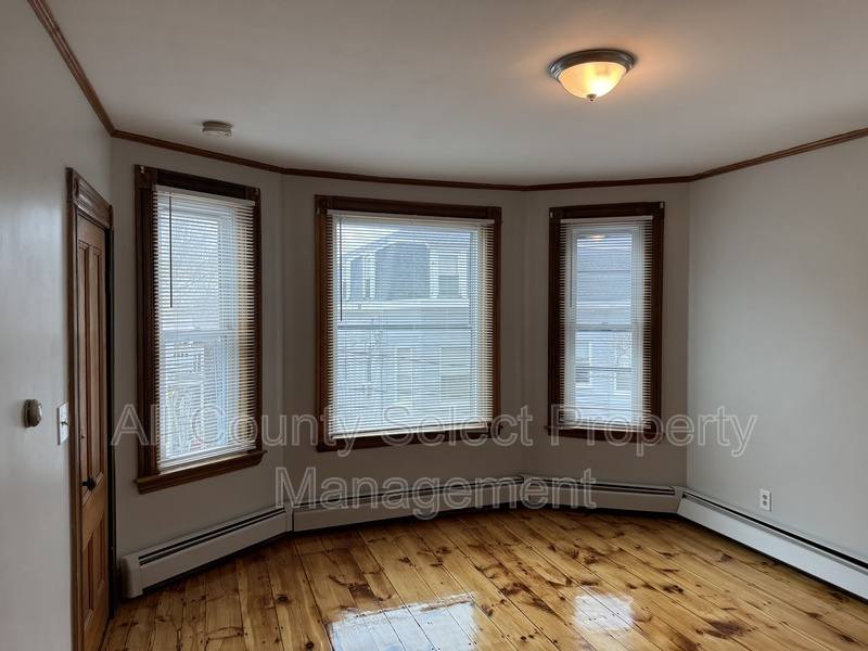 Apartment for rent at 5 Marble St #2, Haverhill, MA 01832