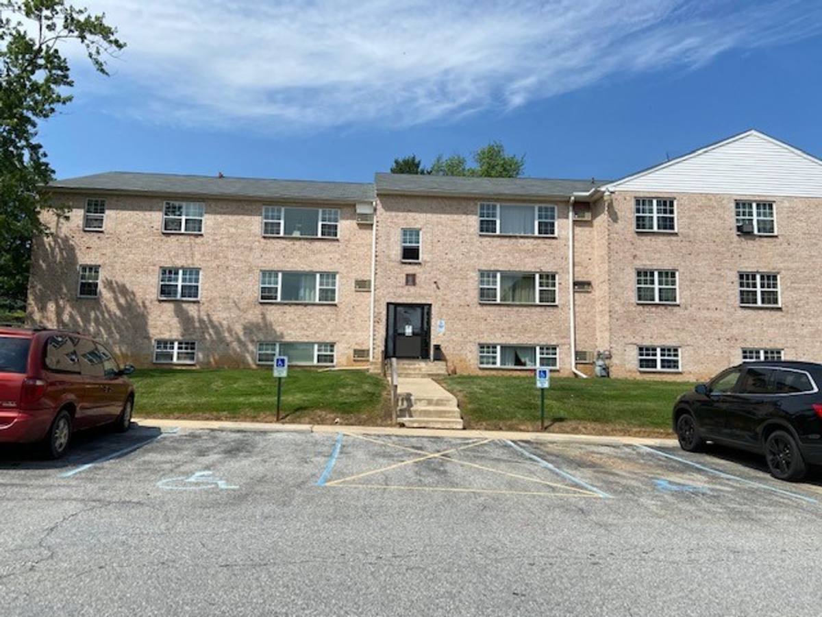 Apartment for rent at 408 Conowingo Circle, Oxford, PA 19363