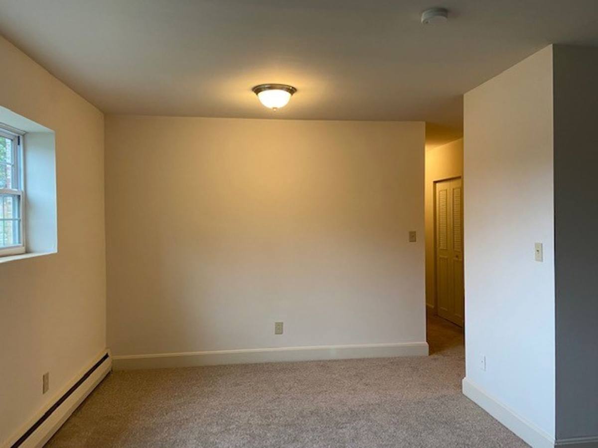 Apartment for rent at 408 Conowingo Circle, Oxford, PA 19363