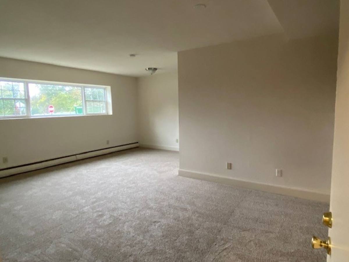 Apartment for rent at 408 Conowingo Circle, Oxford, PA 19363