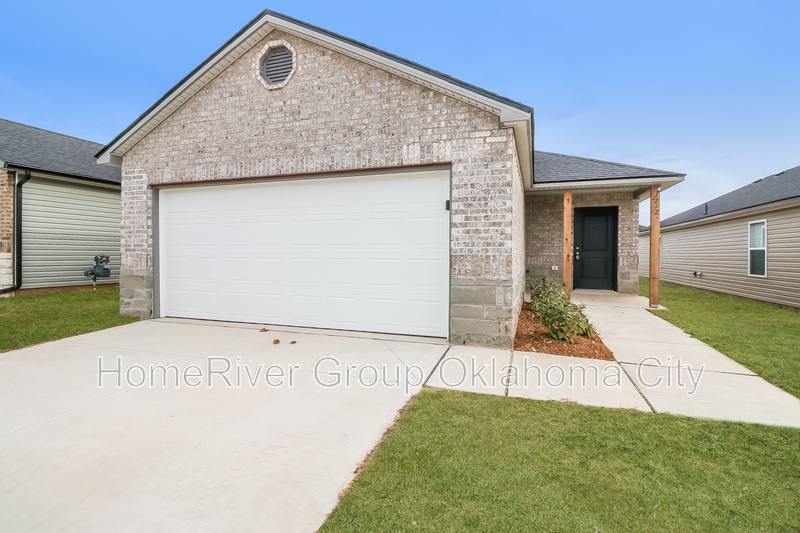 House for rent at 1212 Meadow Brook Dr, Purcell, OK 73080