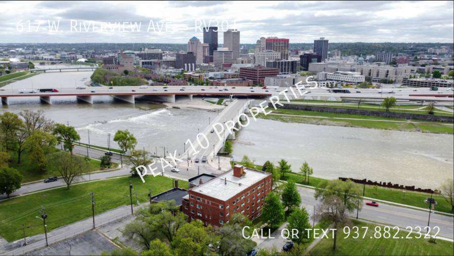 Apartment for rent at 617 W Riverview Ave, Dayton, OH 45406