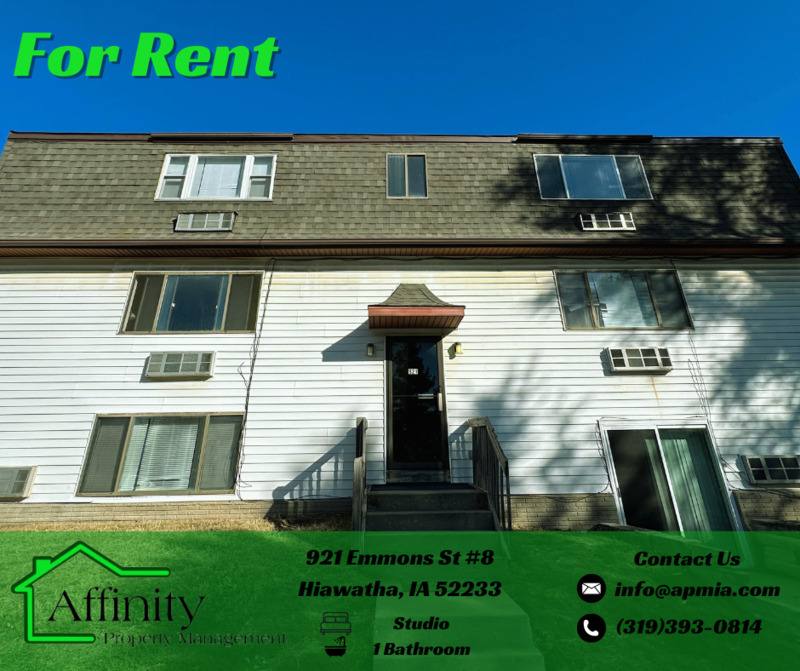 Apartment for rent at 921 Emmons St #8, Hiawatha, IA 52233