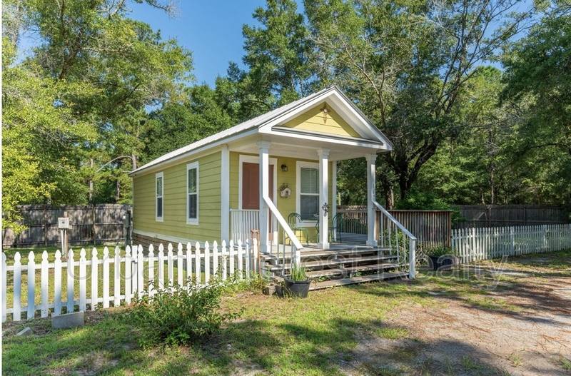 House for rent at 161 Caswell Branch Rd, Freeport, FL 32439