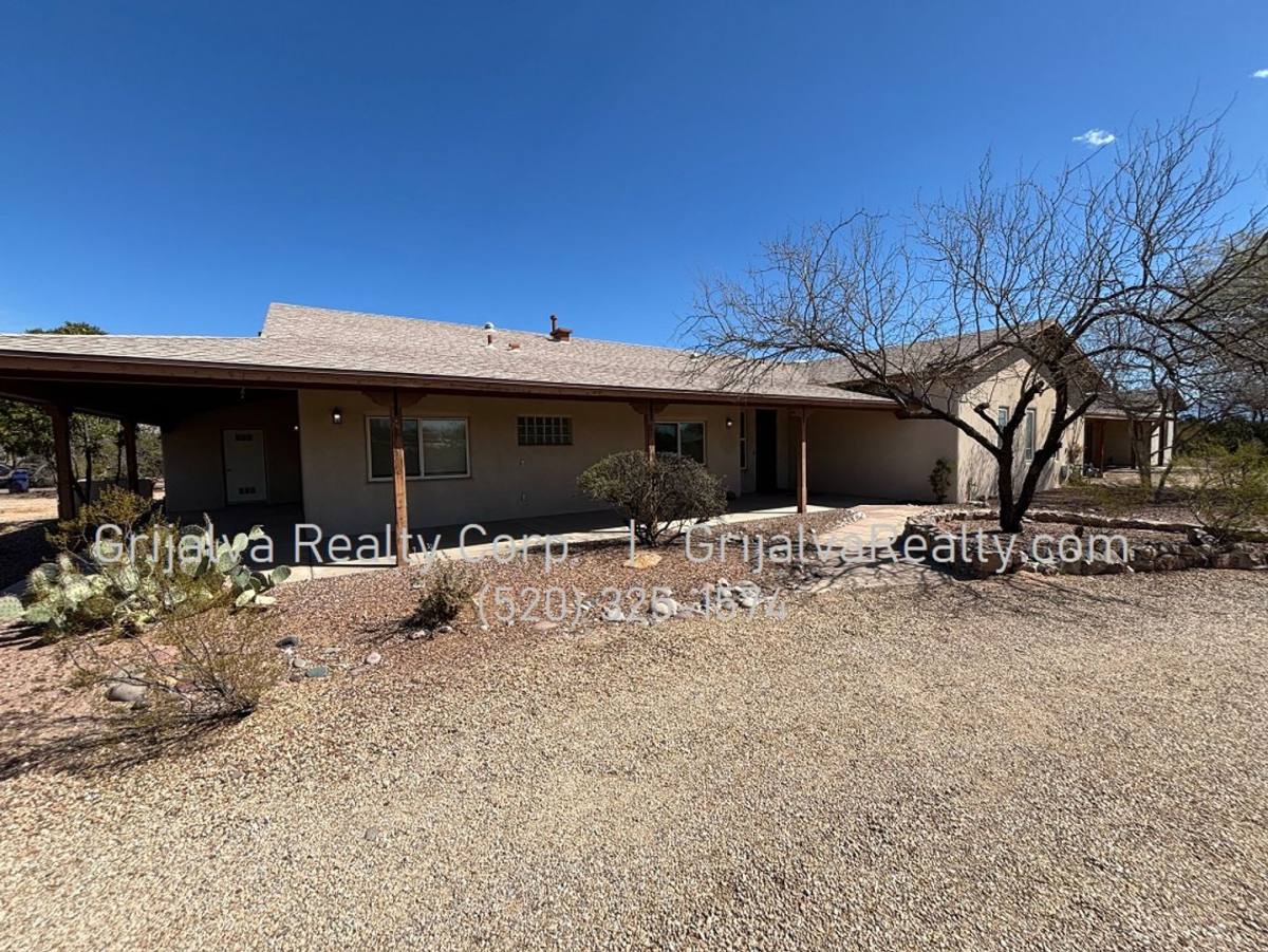 House for rent at 1701 E Lind Rd, Tucson, AZ 85719