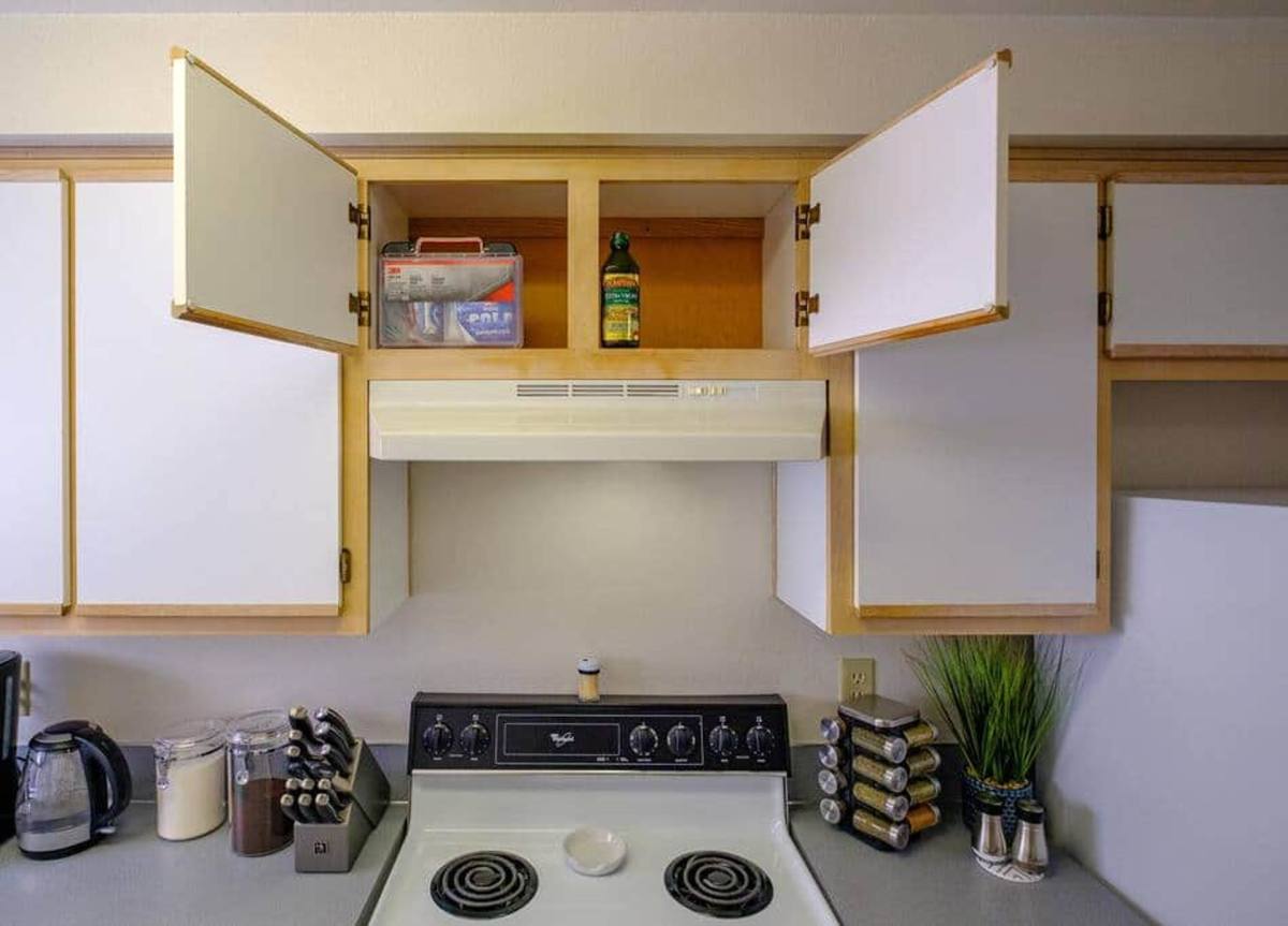 Apartment for rent at 3758 Mica View Court SE, Salem, OR 97302
