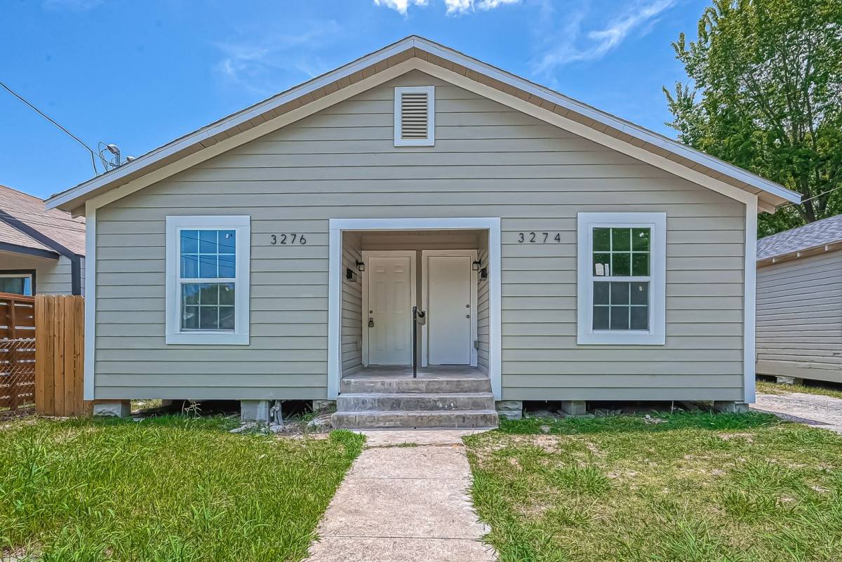 Apartment for rent at 3270-3274 Reeves St, Houston, TX 77004