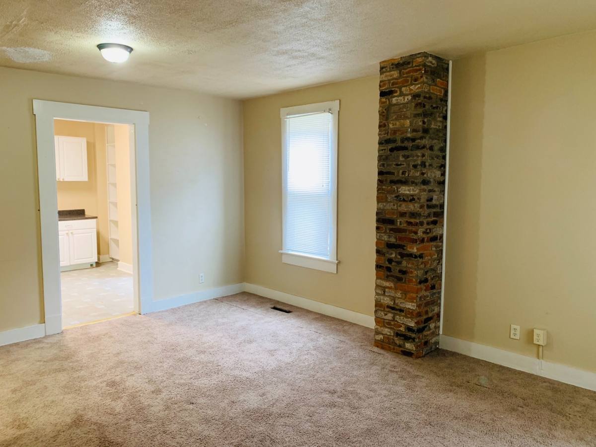 Apartment for rent at 330 4th, Marietta, OH 45750