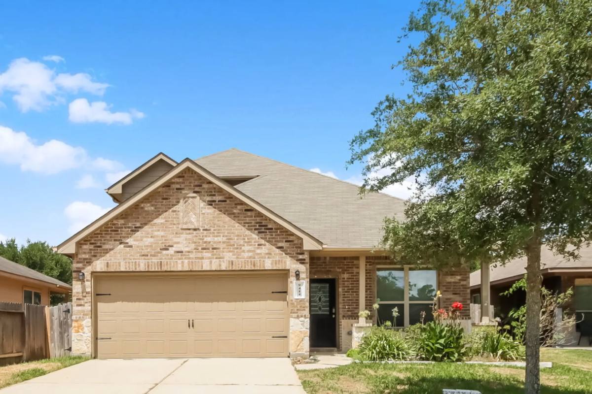 House for rent at 9414 Elliotts Court, Conroe, TX 77304