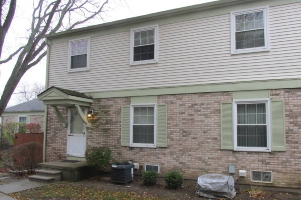 Condo for rent at 23751 Stonehenge Blvd, Novi, MI 48375