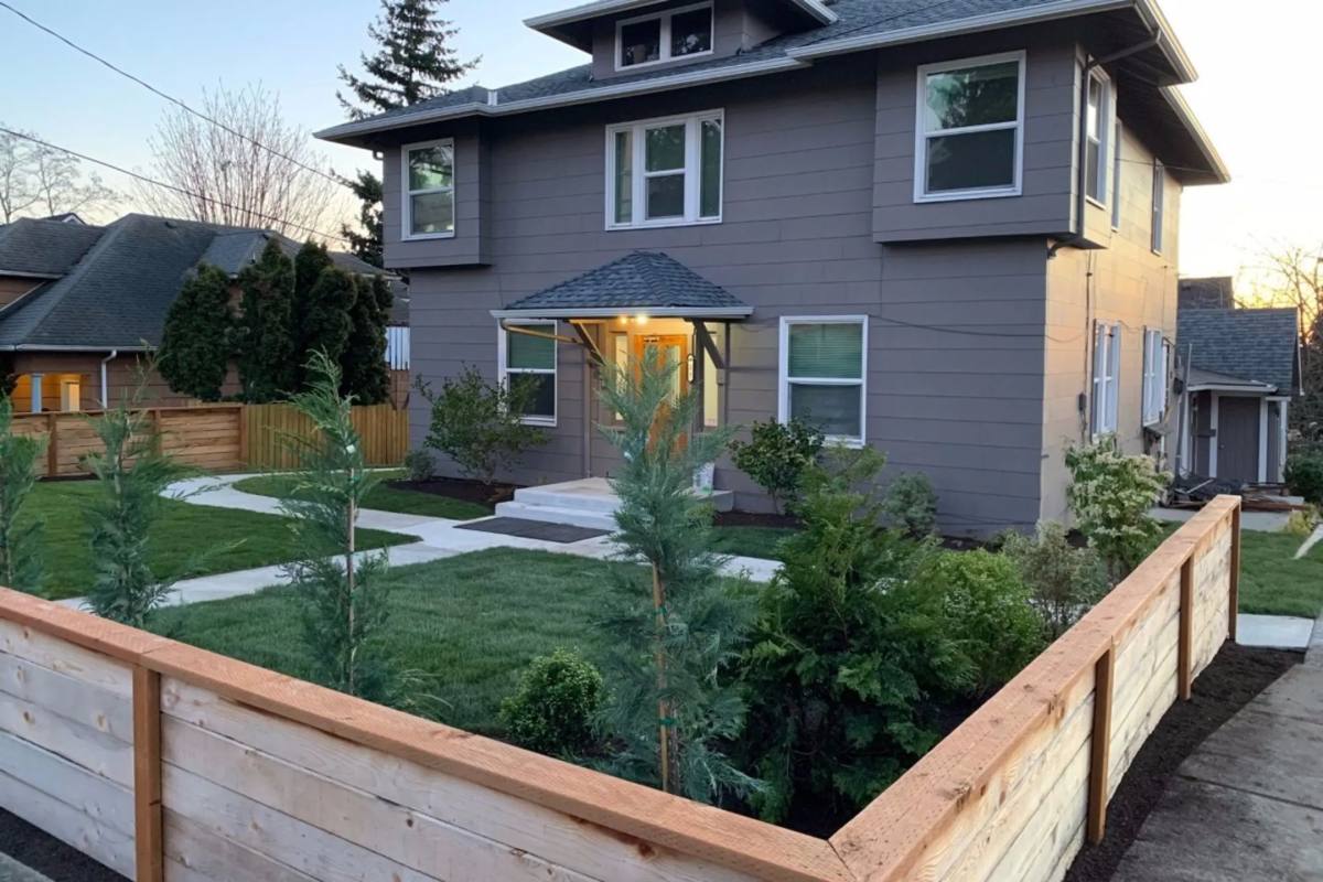 Apartment for rent at 327 N 4th St #6, Mount Vernon, WA 98273