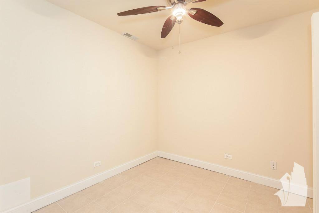 Apartment for rent at 3709 N Wilton #1, Chicago, IL 60613