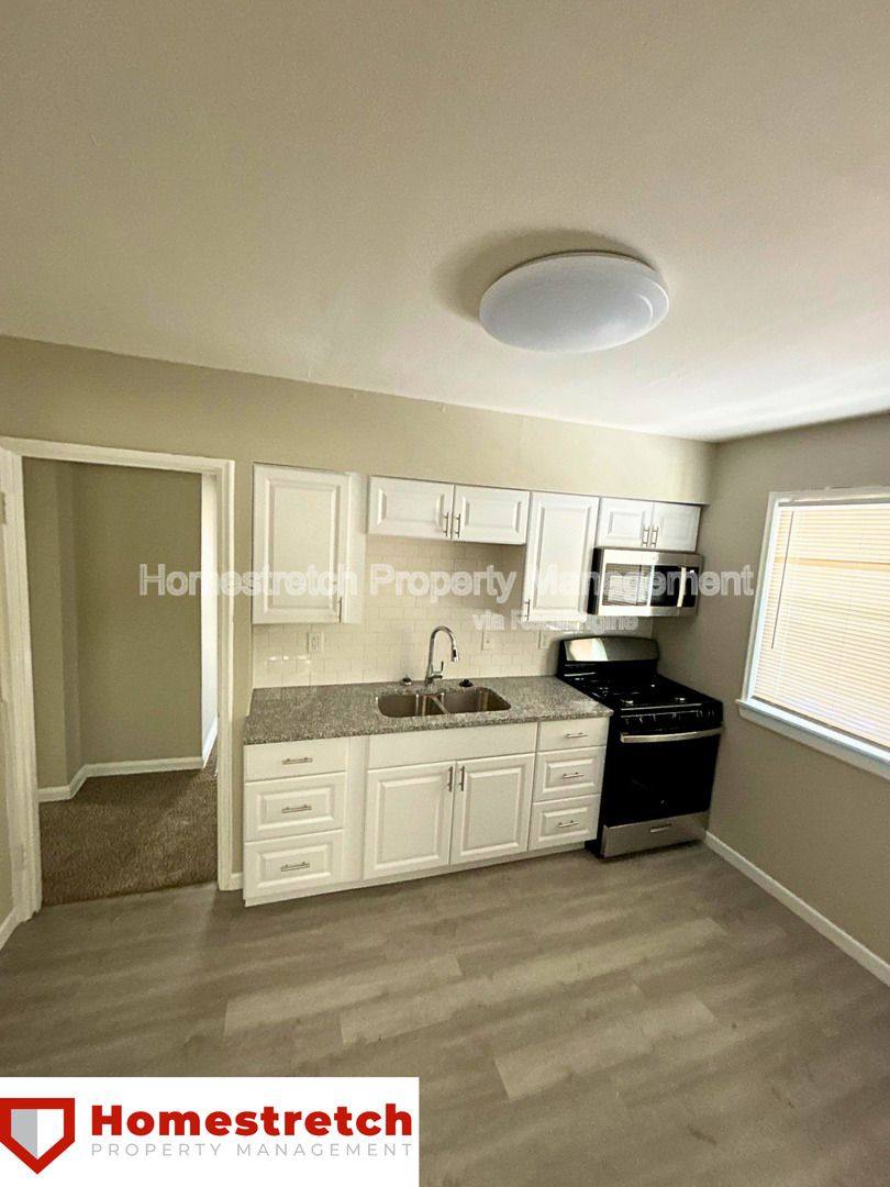 House for rent at 1263 Hafner Place, Saint Louis, MO 63130