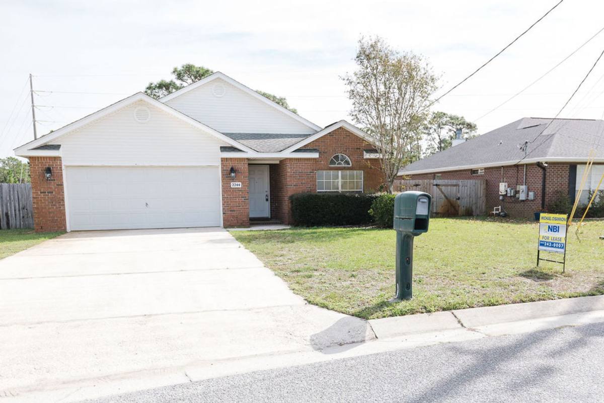 House for rent at 2244 Ortega St, Navarre, FL 32566