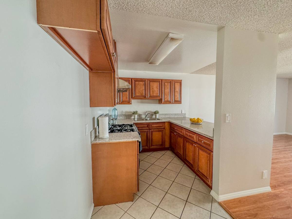Apartment for rent at 215 S Occidental Blvd, Los Angeles, CA 90057