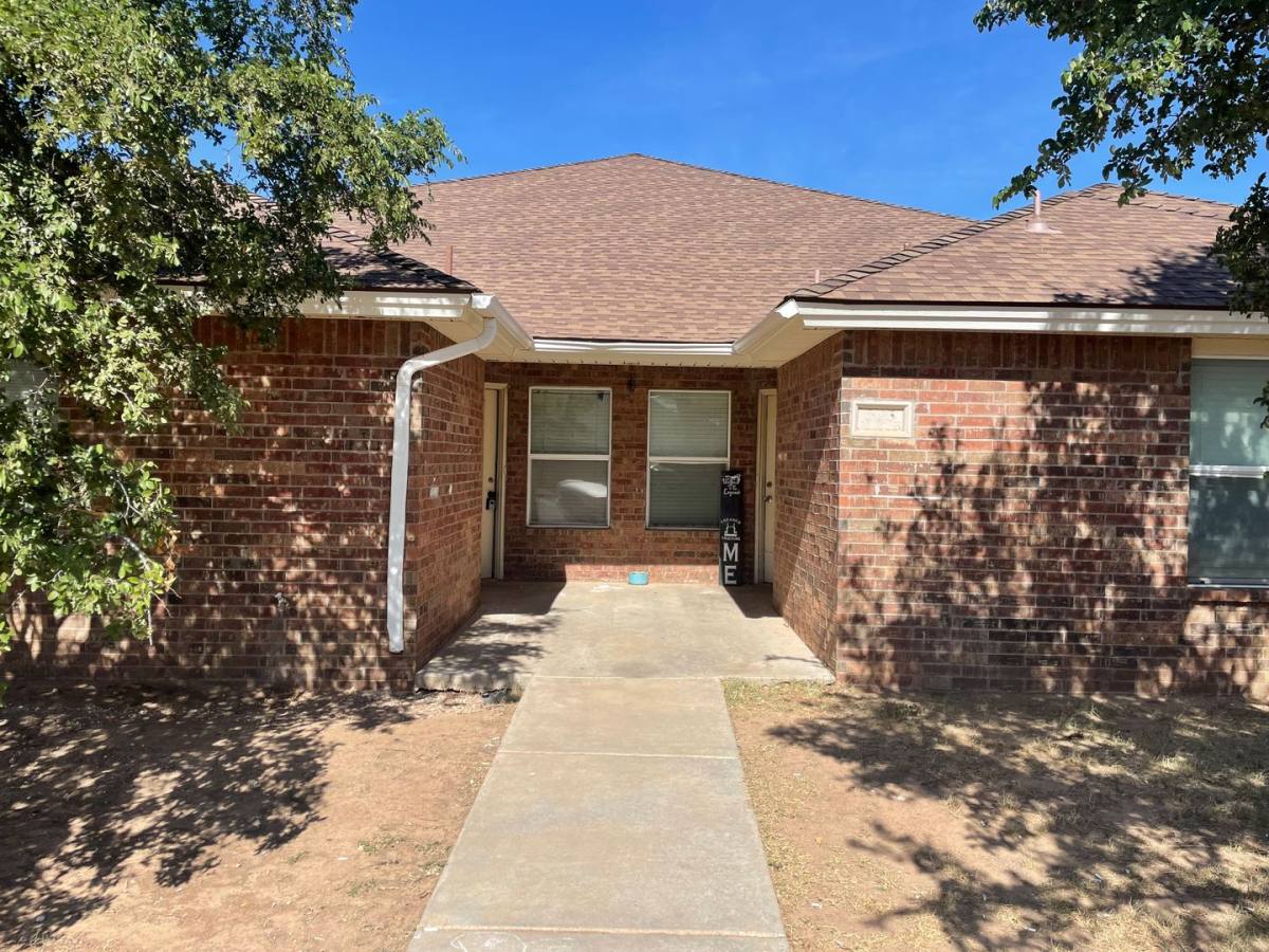 Apartment for rent at 303 N Clinton Ave, Lubbock, TX 79416