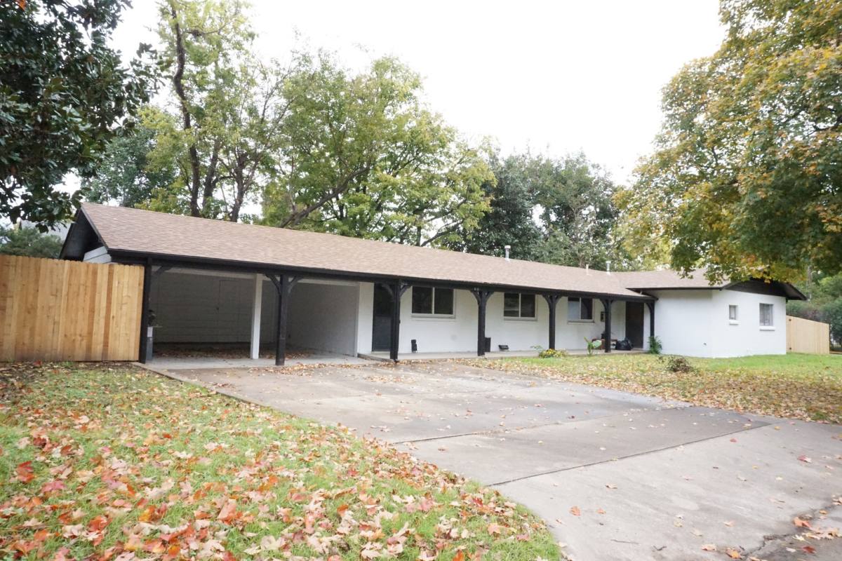 Apartment for rent at 3613 E 3rd St, Tulsa, OK 74112