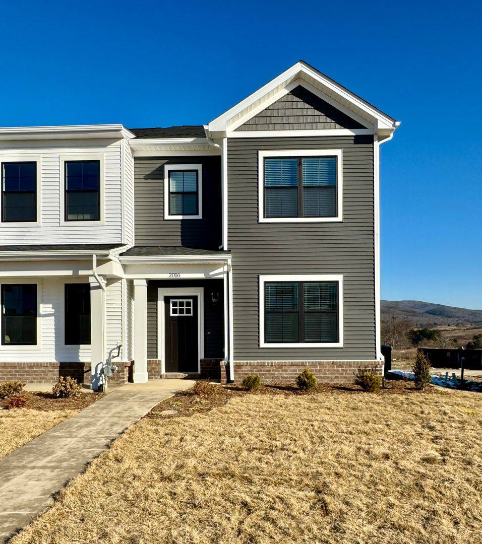 Townhouse for rent at 2016 Kyles Way, Blacksburg, VA 24060