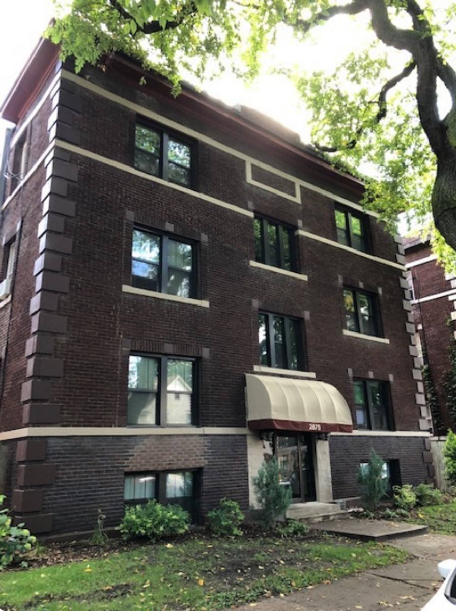 Apartment for rent at 2875 Irving Ave S, Minneapolis, MN 55408