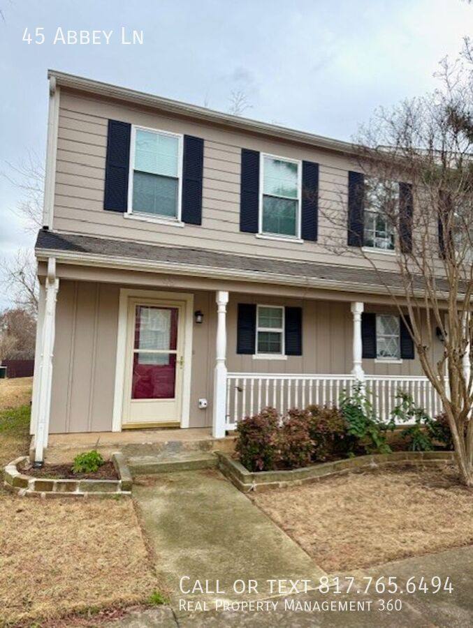 House for rent at 45 Abbey Lane, Euless, TX 76039