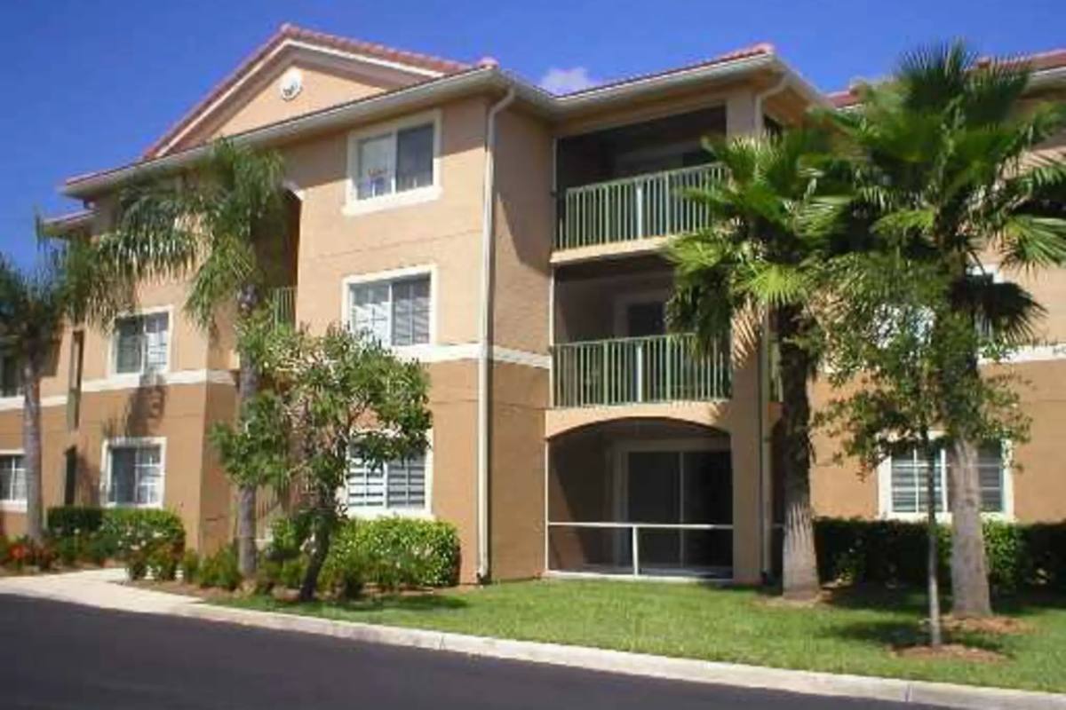 Townhouse for rent at 3617 NW Adriatic Lane Bldg 7 #301, Jensen Beach, FL 34957