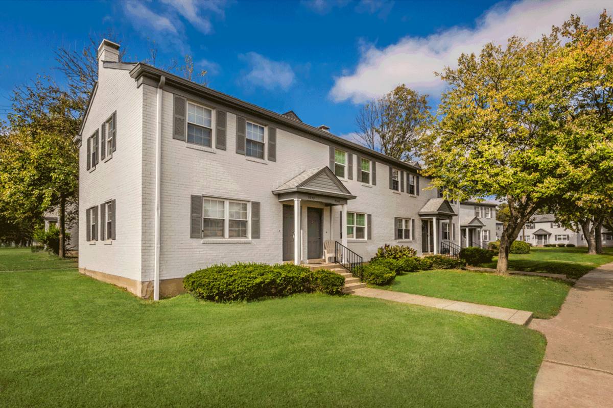 Townhouse for rent at 418 Marshall Walk, Louisville, KY 40214