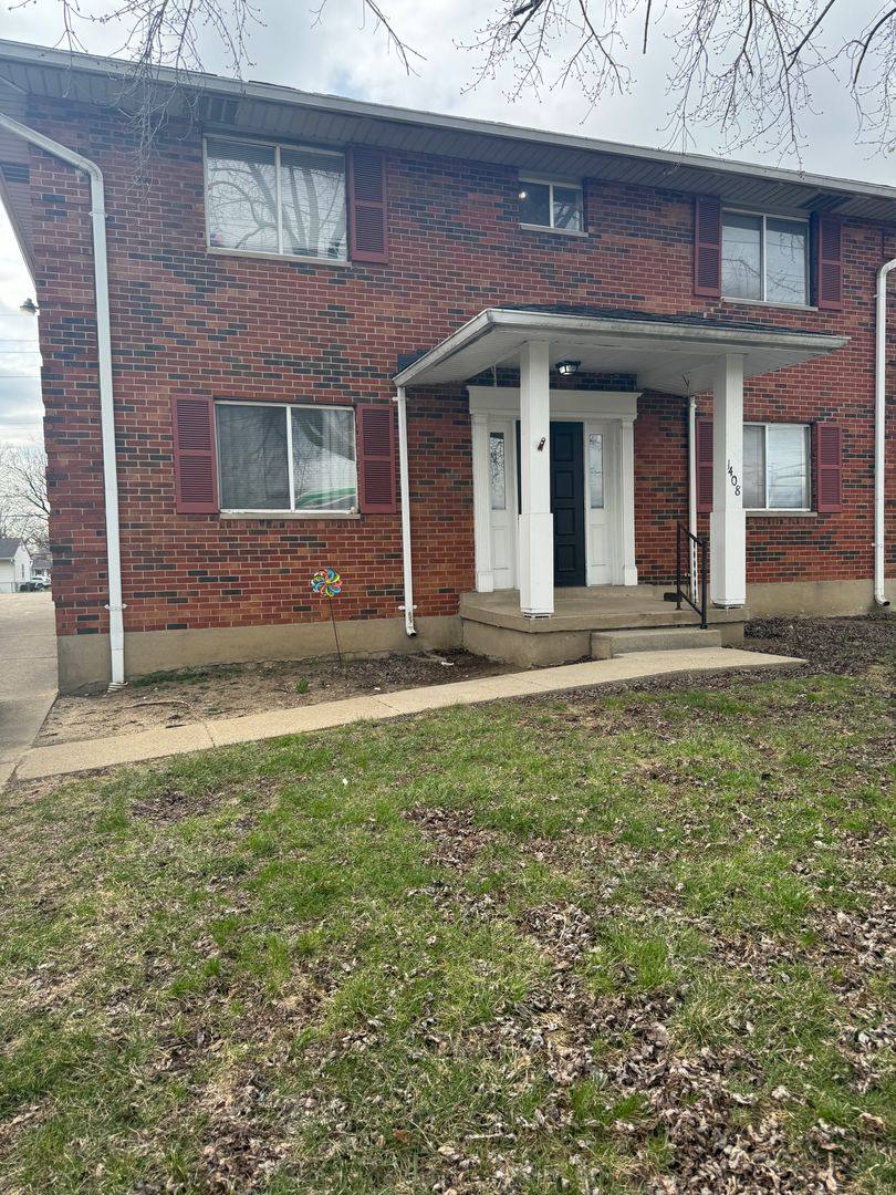 Apartment for rent at 1408 Jackson Lane, Middletown, OH 45044