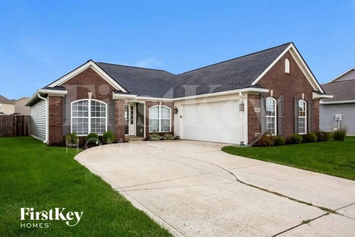 House for rent at 6455 W Whispering Way N, Greenfield, IN 46140