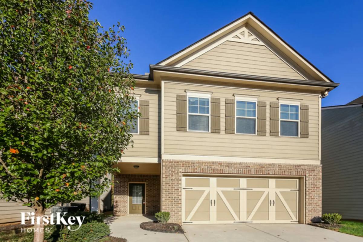 House for rent at 5116 Apple Grove Rd NE, Buford, GA 30519