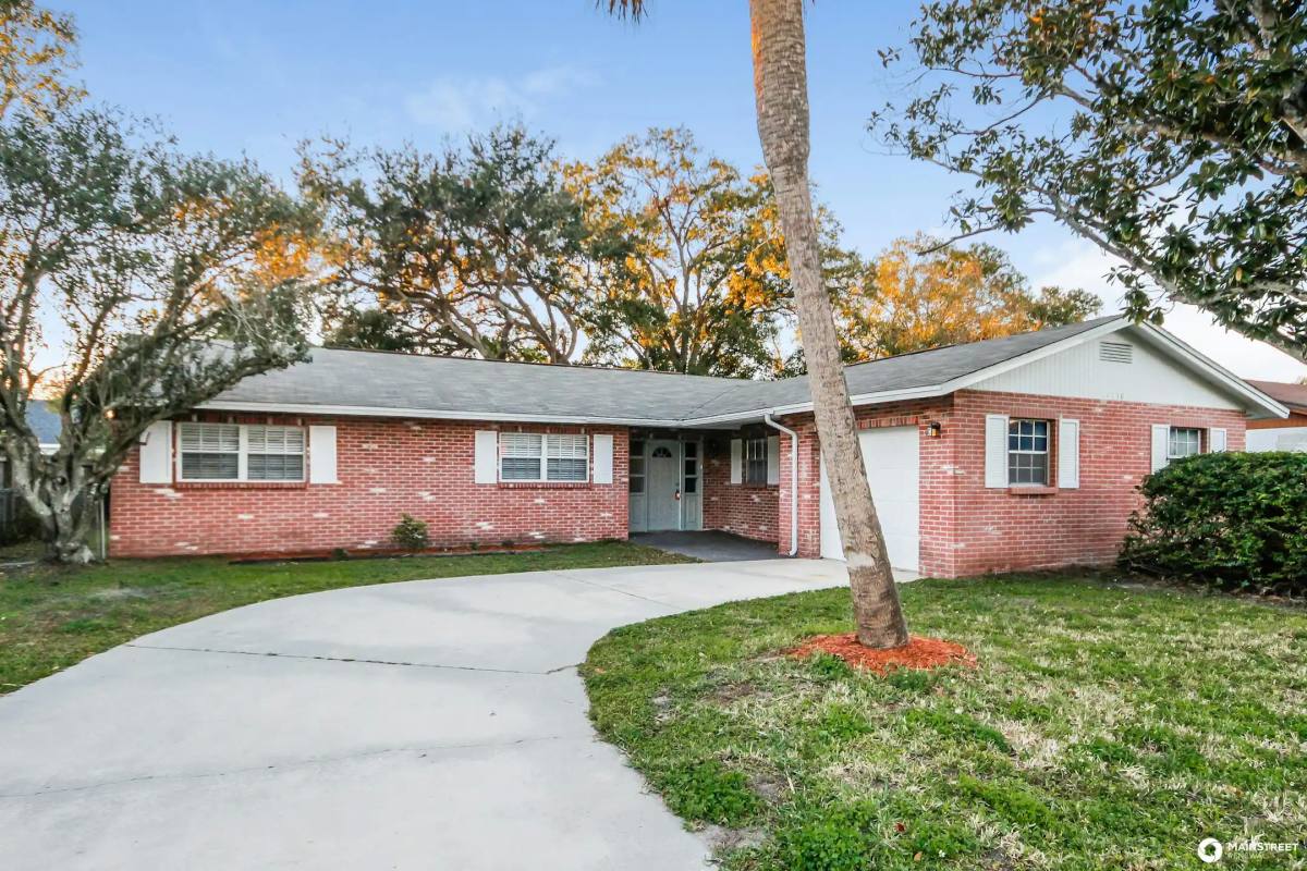 House for rent at 4810 Wynwood Dr, Tampa, FL 33615