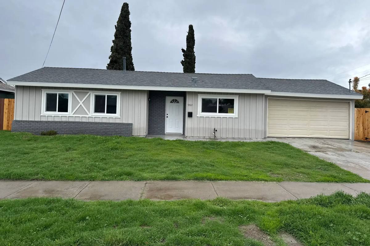 House for rent at 9522 Cambury Dr, Santee, CA 92071