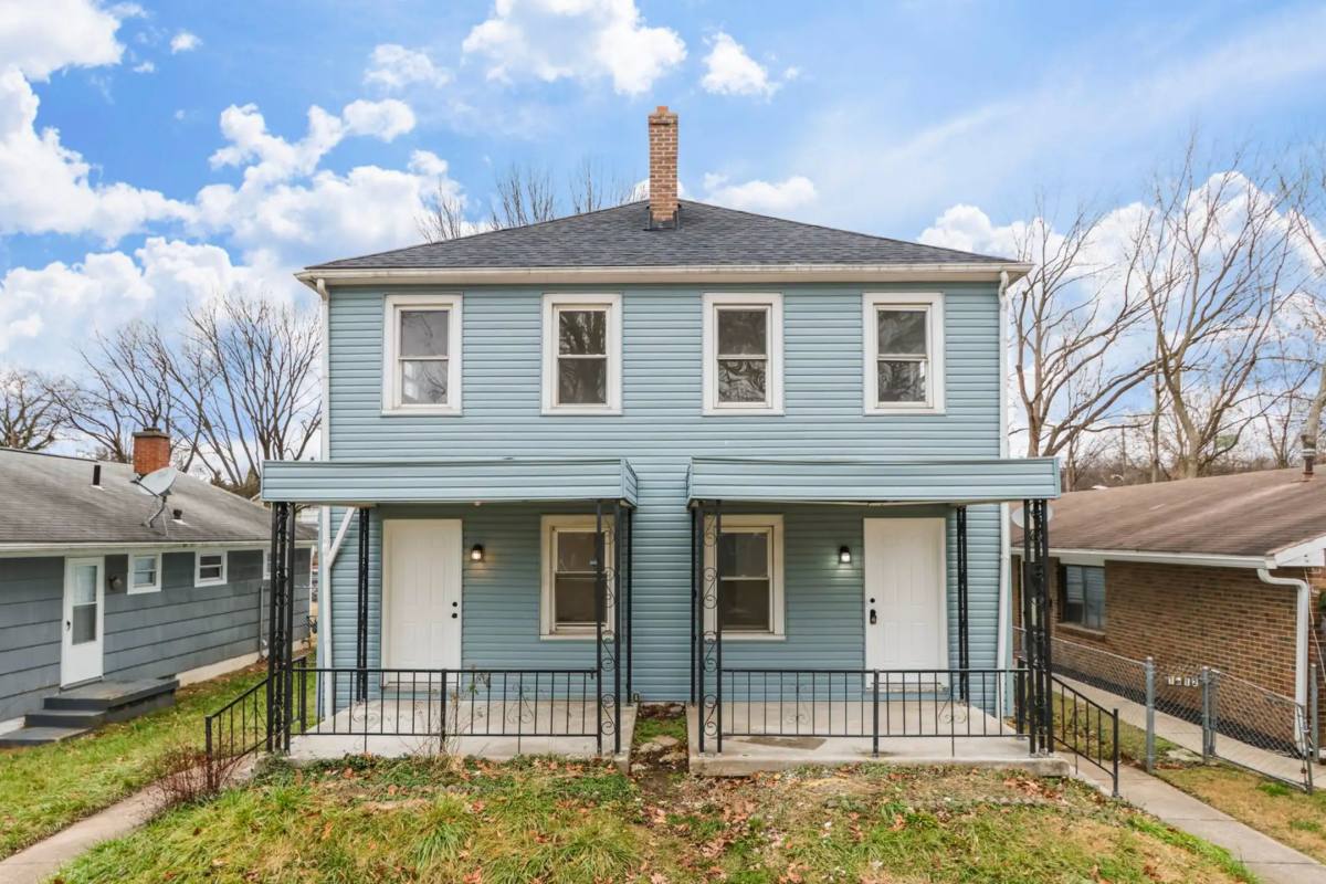 Townhouse for rent at 1806 Kent St, Columbus, OH 43205